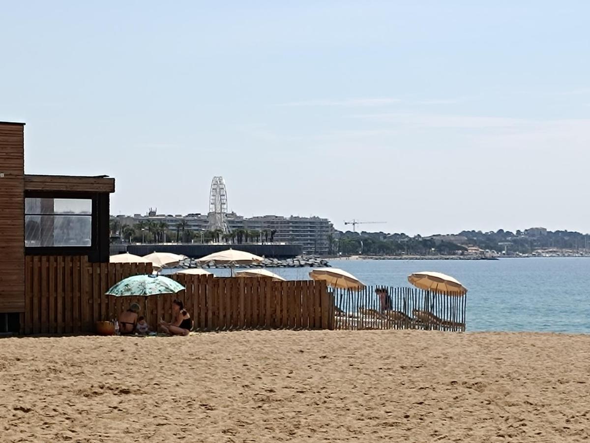 Appartement A 50 Metres De La Plage Fréjus Kültér fotó